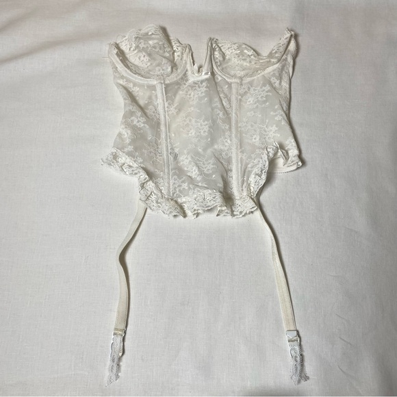 Vintage Jezebel Corsett with Garter Belt Straps - Picture 1 of 7